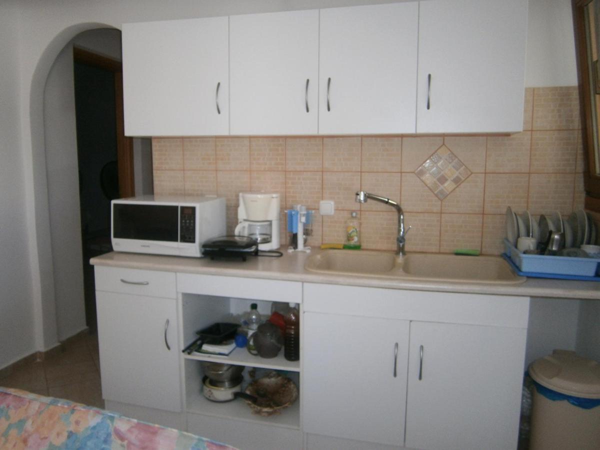 Moraki Apartment Episkopion  ภายนอก รูปภาพ